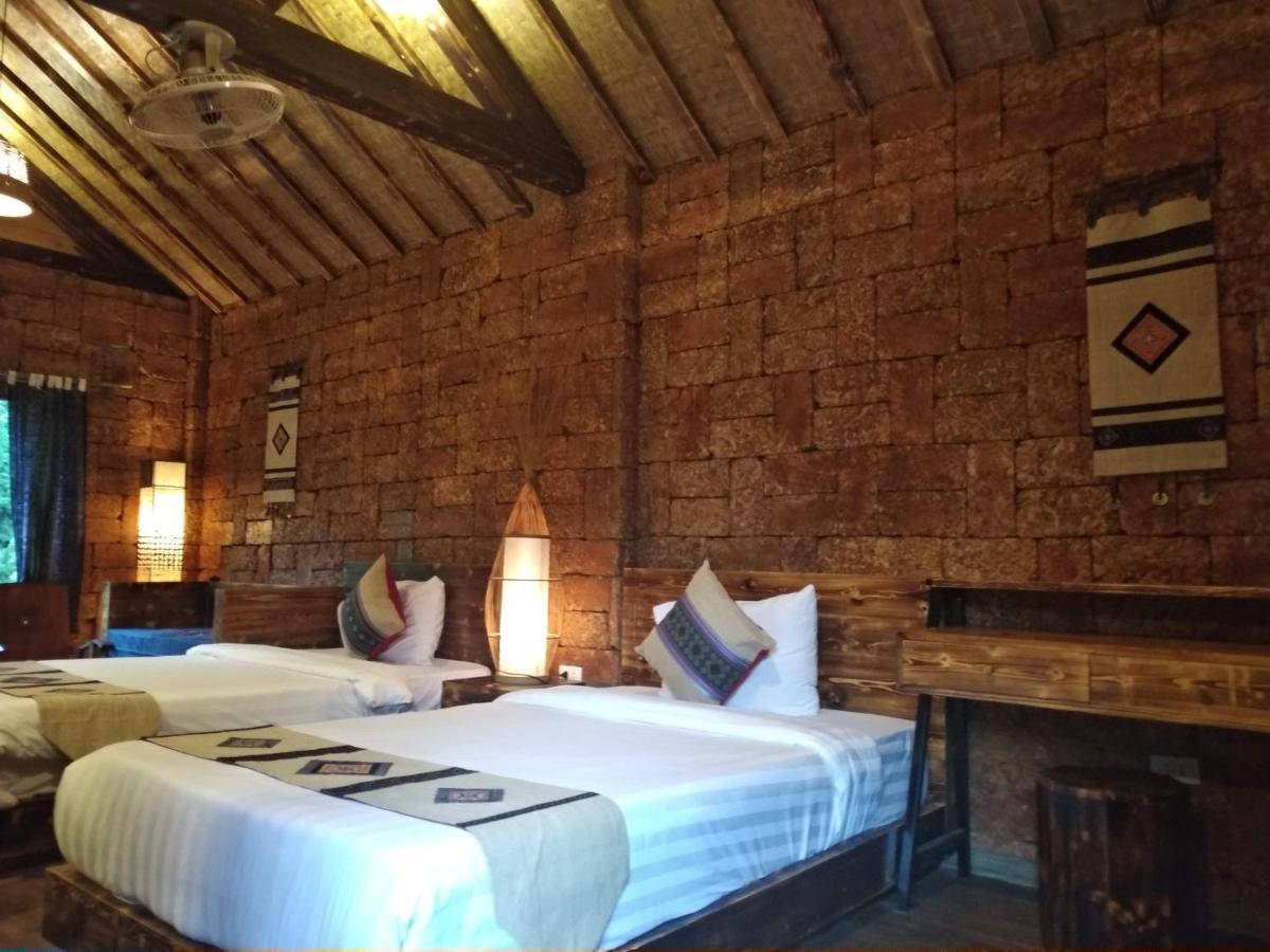 Tavan Riverside Ecolodge Sa Pa Exterior photo